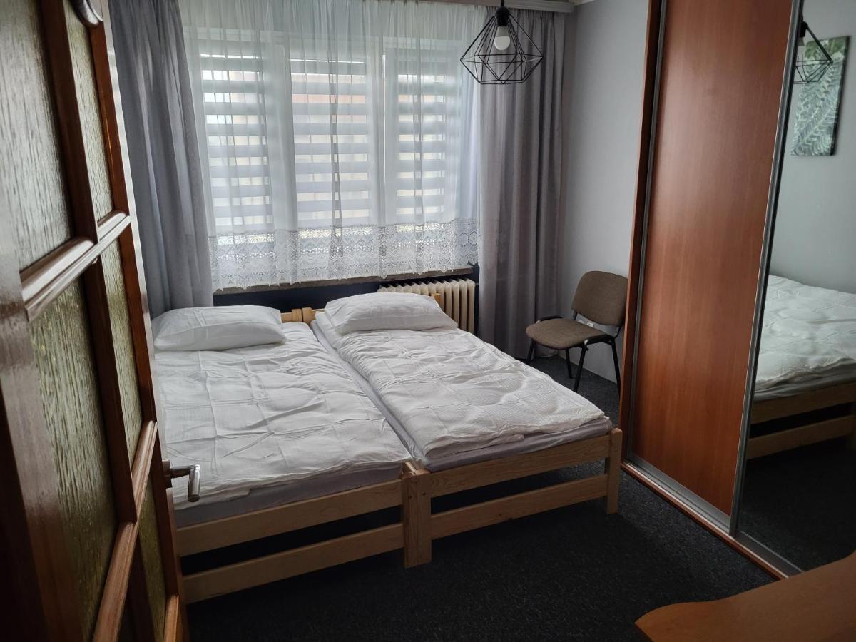 Apartament Sosnowy Z Parkingiem Stary Toruń Exterior foto